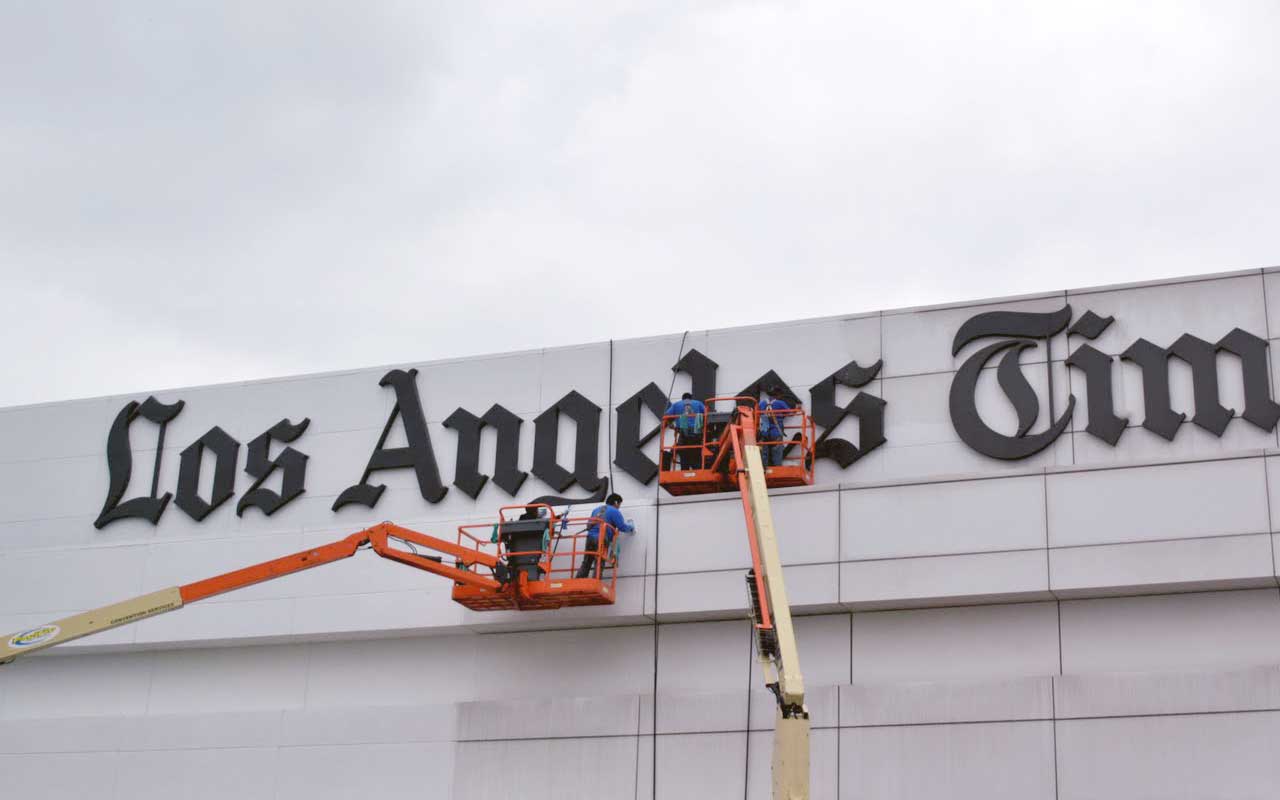 Presto restoring the metal envelope of a commercial building downtown los angeles