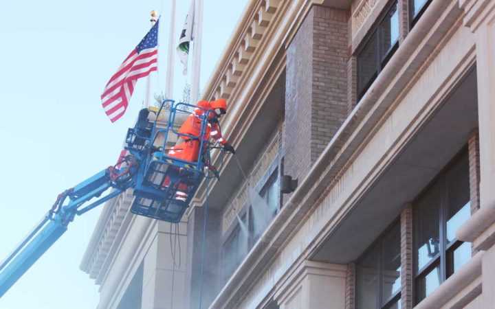 How-to-Pick-a-Commercial-Building-Restoration-Contractor Commercial Building Restoration Contractors Cleaning a Building in California