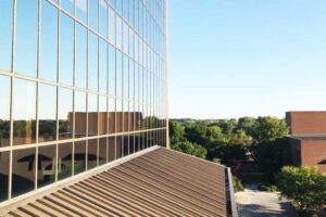 Wet glazing services at a commercial building in Fort Wayne, IN