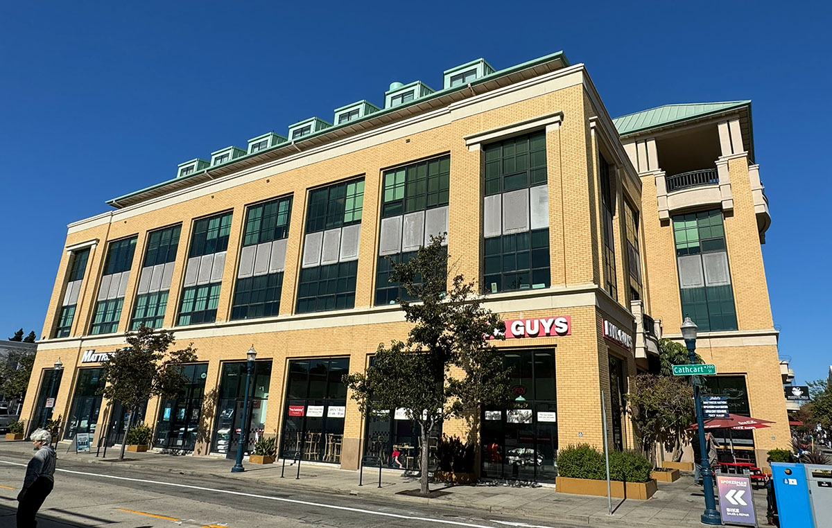 Commercial Metal & Glass Restoration Services in Santa Cruz, CA